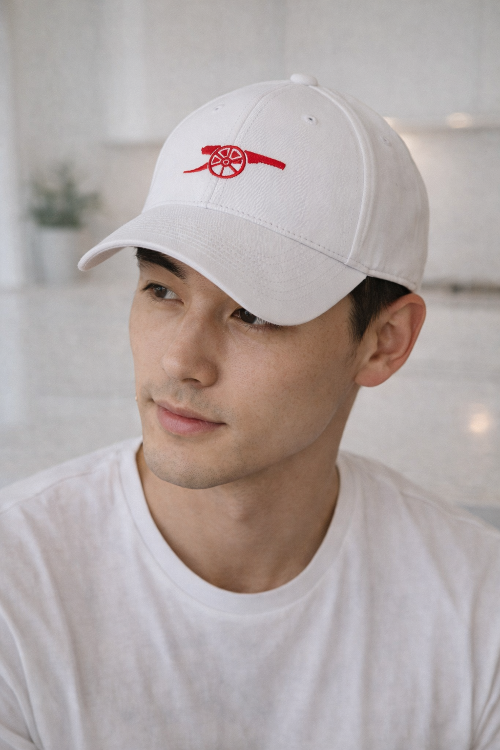 Arsenal White Baseball Cap Red Cannon